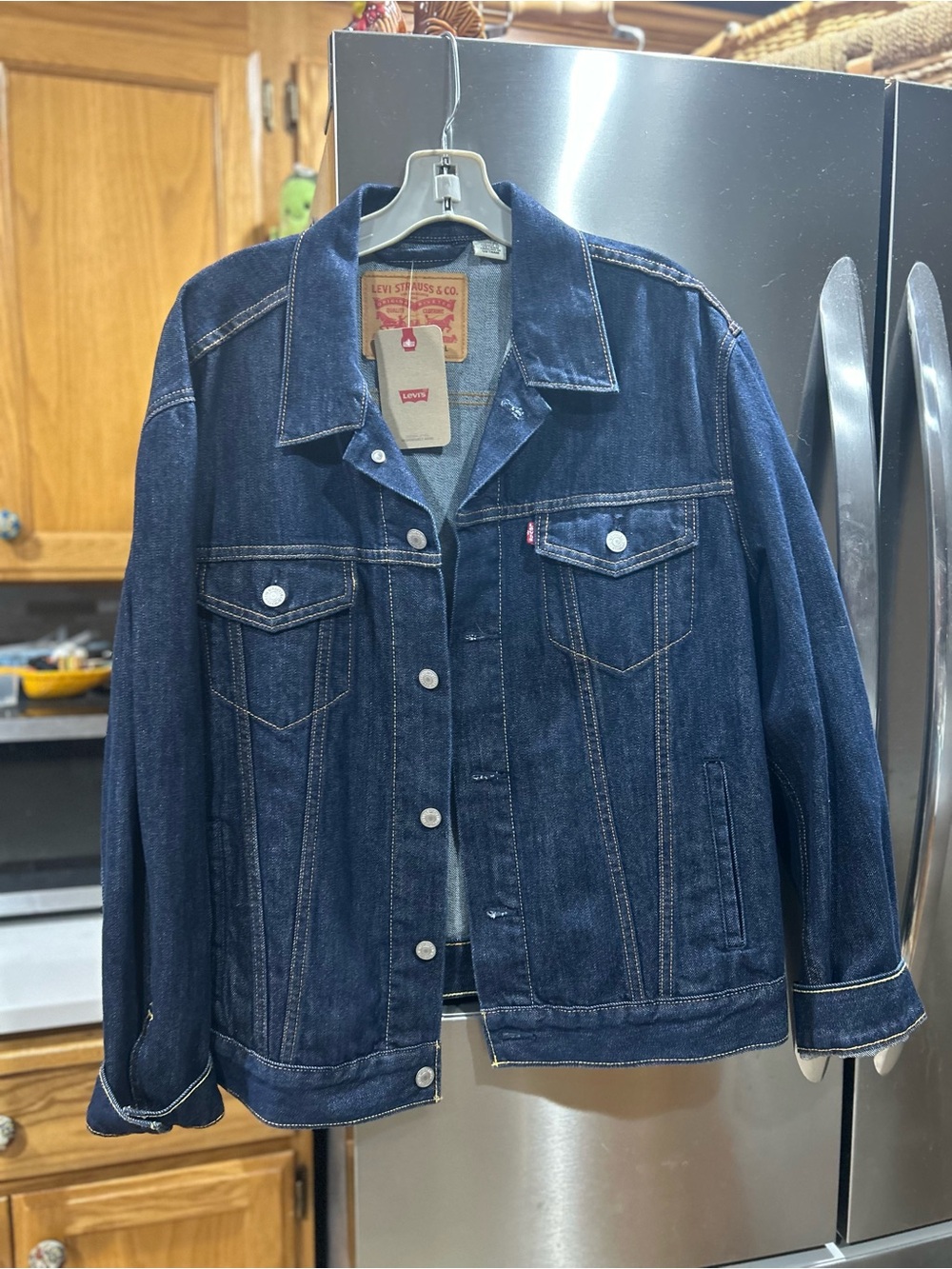 Levi's Men’s Dark Blue Denim Trucker Jacket NWT